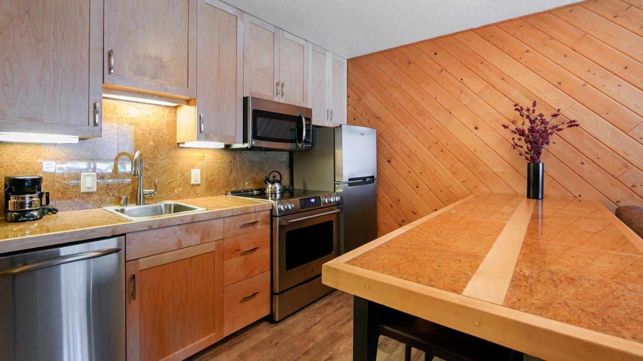 Donner Lake Village Truckee